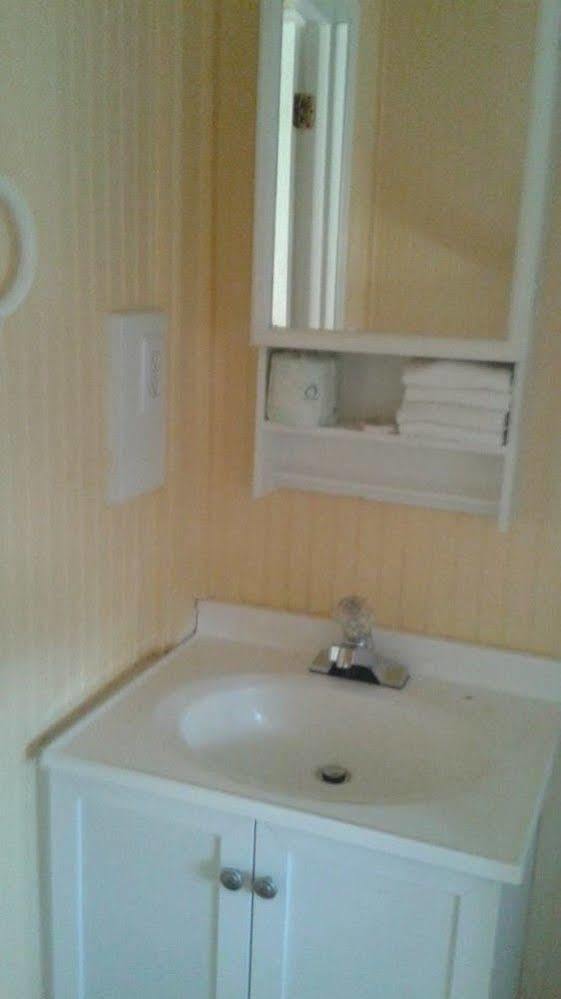 מירטל ביץ' Darlington Inn מראה חיצוני תמונה